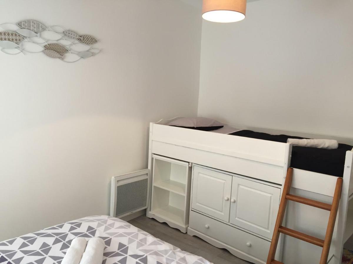 Villa à 30 m du coeur de la rue des Bains à Trouville-sur-Mer Extérieur photo